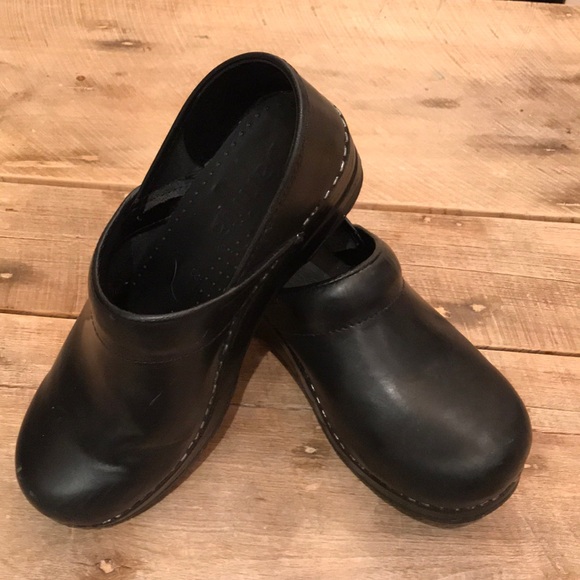 sanita black clogs